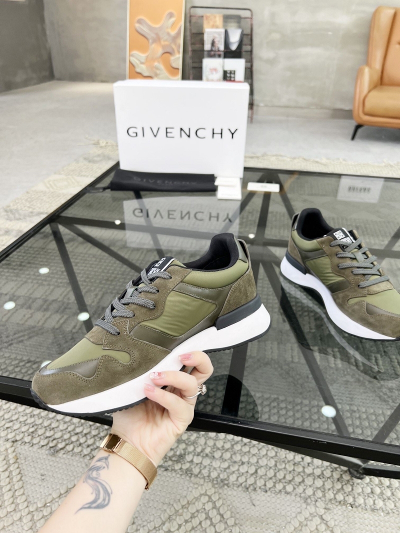 Givenchy Sneakers